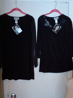 Carolyn Strauss Bundle: Women's Black Long Sleeve Tunics X2 - Black